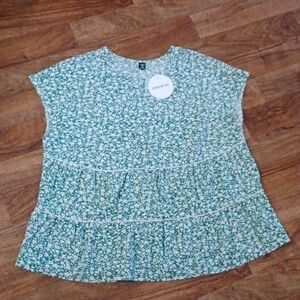 NWT Shein curve shirt 1XL
